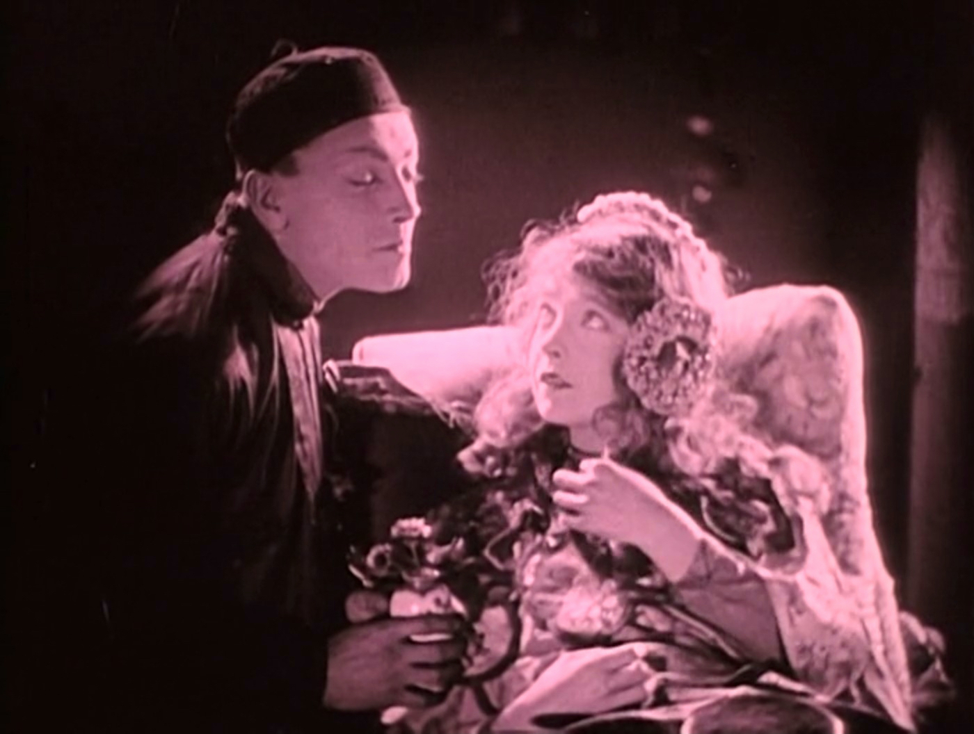 Broken Blossoms (1919)