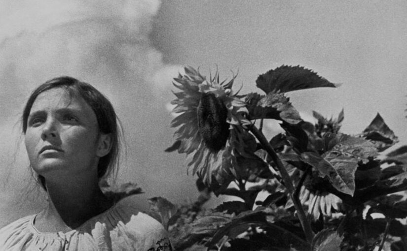 Earth (1930)